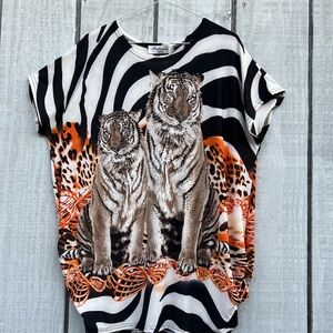 Portman women’s Black White multicolor pullover top embellishment size Medium